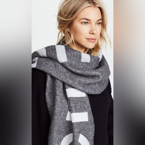 Acne Toronty Scarf - Picture 4 of 4